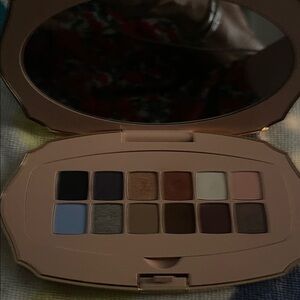 Luxury Eyeshadow Palette with Mirror